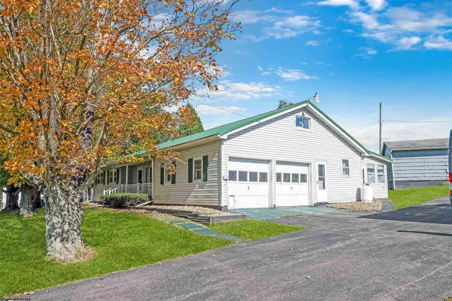 42 Cuzzart Road, Bruceton Mills, WV 26525 - #3
