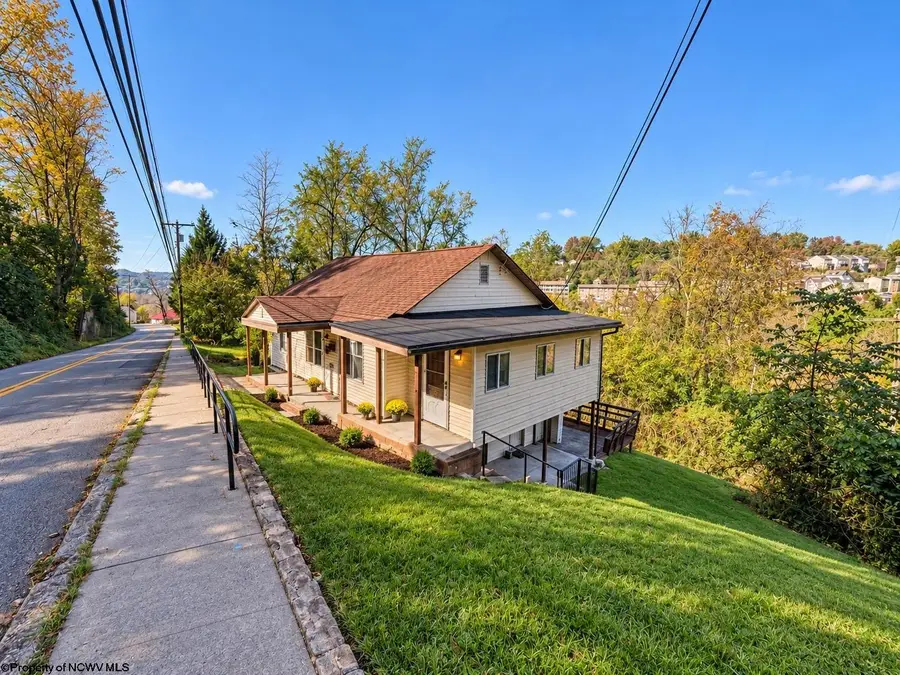 1045 College Avenue, Morgantown, WV 26505 - #2